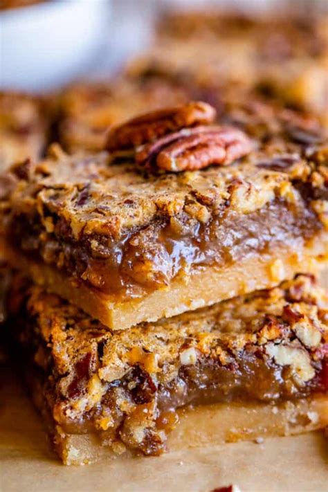 In this latest twist, paula make them in to bars with dark chocolate. Classic Gooey Pecan Pie Bars - The Food Charatan