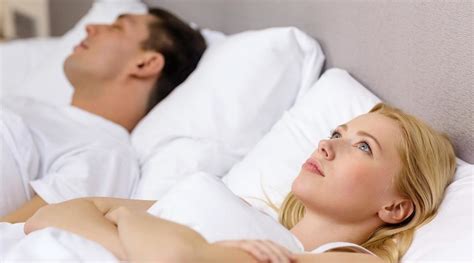 6 reasons why both men and women snore