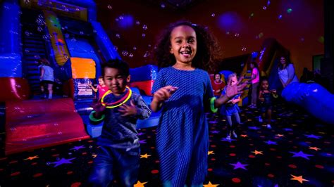 Kids Birthday Party Place Indoor Bounce House Pump It Up