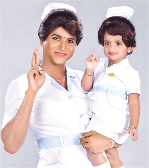 Sivakarthikeyan😎 With His Daughter Aaradhana🌸 In Remo Getup👌🏽 ★
