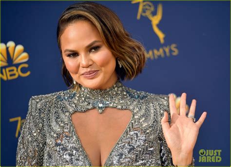 Chrissy Teigen Fires Back At Troll Who Asks If Shes Pregnant Again At