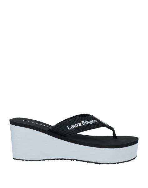 Laura Biagiotti Toe Strap Sandals In Black Modesens