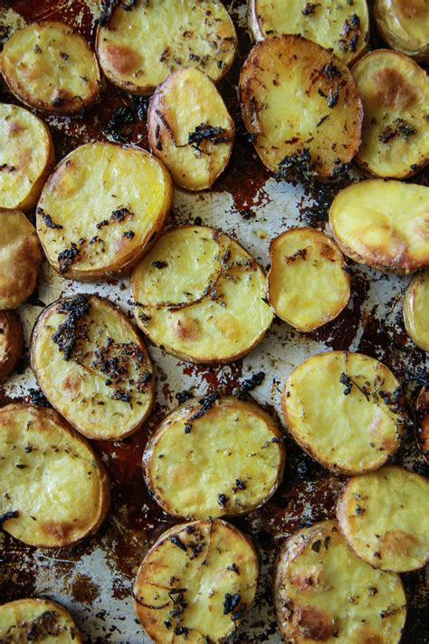 Arrange potatoes on prepared baking sheet. Greek Roasted Potatoes | Recipe | Greek roasted potatoes ...