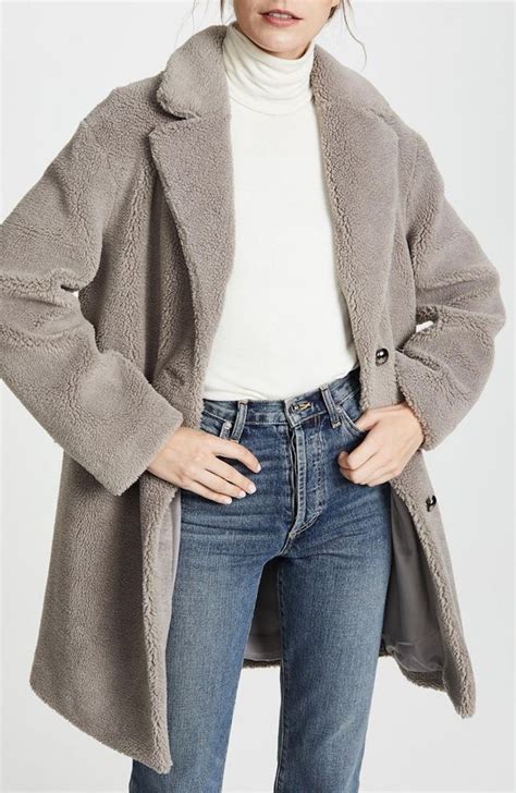 This 85 Sherpa Coat From Old Navy Is Celebrity Approved The Zoe