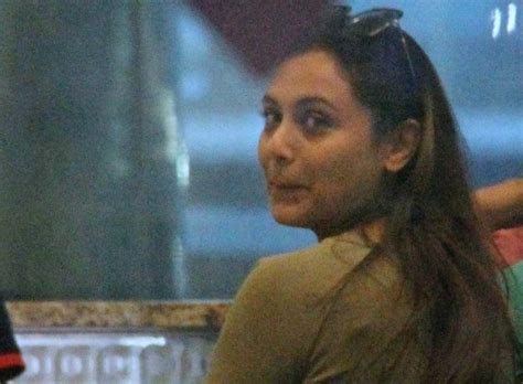 Once Again Rani Mukerji And Daughter Adira Gets Clicked By Paparazzi At The Airport See