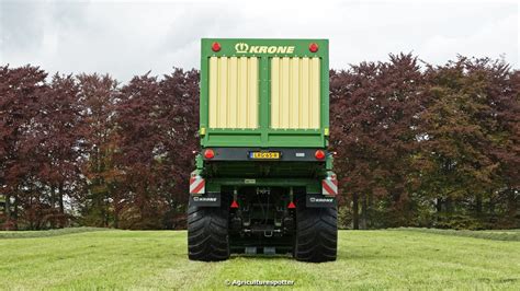 Krone John Deere R Met Nieuwe Krone Rx Gl Dubbeldoelwagen Trekkerweb Nl