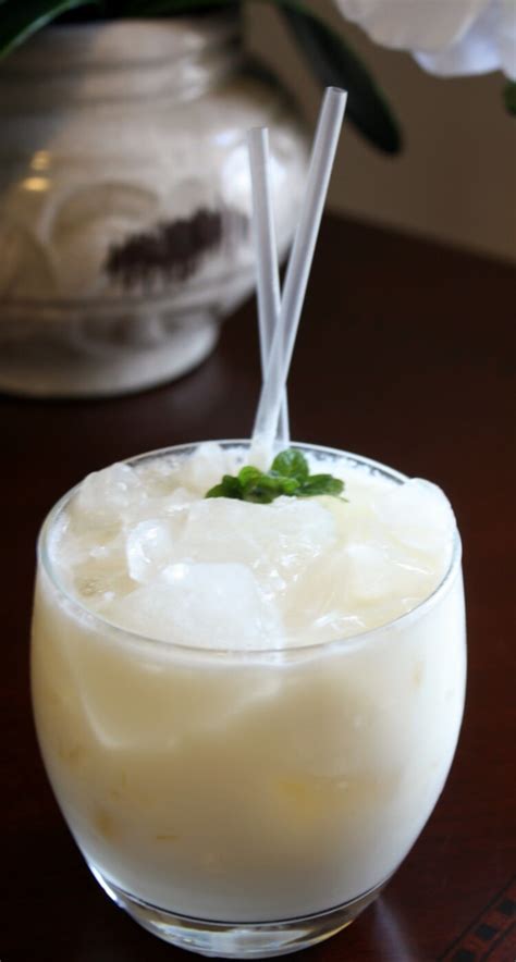 In a bar where my band often performs , there's 2 groups of regular guests i call good friends. Pineapple Coconut RumChata Cocktail - Daily Appetite