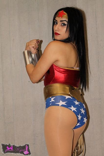 Wonder Woman Cosplay Pinner Porn Sex Images