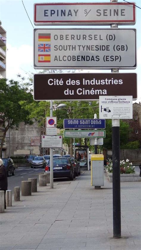 Cette comune se trouve à l'extrémité occidentale du département. Coiffure Prestige Du Lac : Coiffeur Epinay Sur Seine 93800 (adresse, horaire et avis)