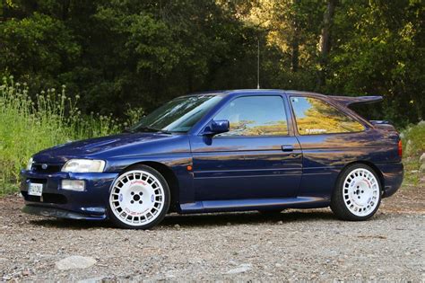 Ford escort rs cosworth group a game: PRUEBA: Ford Escort RS Cosworth - Periodismo del Motor