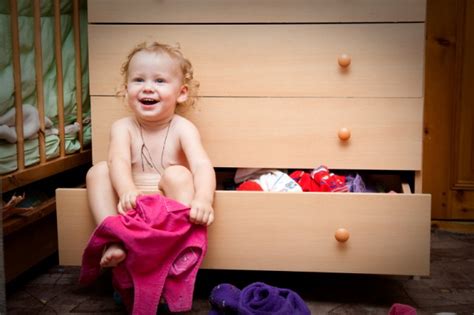 Compromise on the type of clothes you can wear. Boy Seeing Girl Without Dress & Different Occasions ...