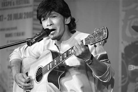 1999 (aim6) susunan muzik terbaik di dalam lagu hanya satu: Jamal Abdillah Reviews - Malaysia Singers - TheSmartLocal ...