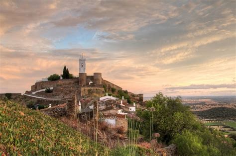 Perhaps this is the reason that culture and spirituality take on a singular character here. Reguengos de Monsaraz assinala Dia Internacional dos ...