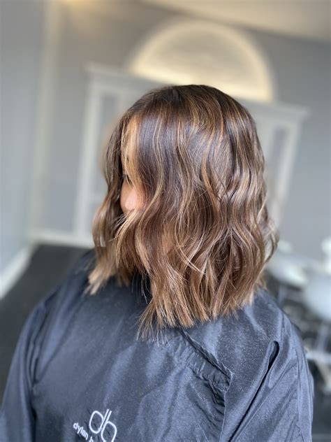 PERFECTLY BLENDED ULTRA GLOSSY FRENCH BALAYAGE WITH OUR COLOUR EXPERT