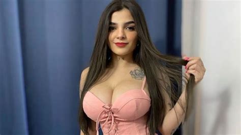 karely ruiz presumió sus curvas en tiktok y se confirmó como la más bella de onlyfans video