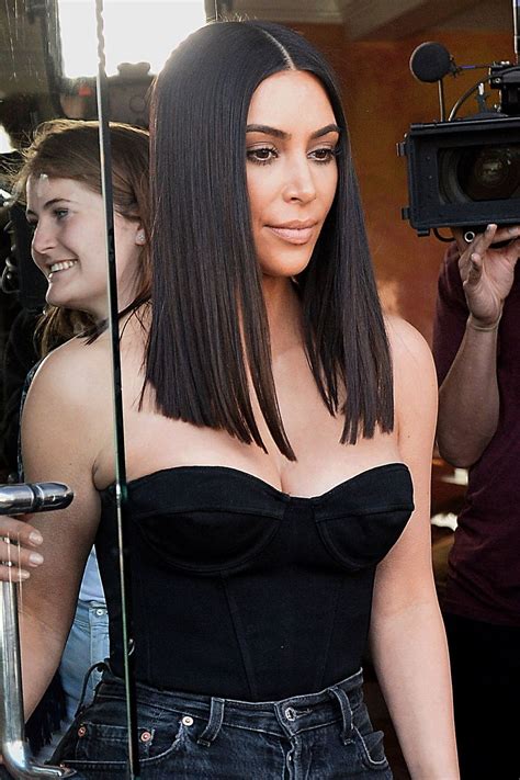 kim kardashian debuts a new shorter hairstyle kim kardashian hair hair styles short hair styles