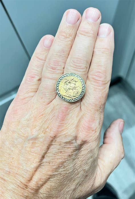 Superb Antique 22ct Gold King George V Full Sovereign Ring Dated 1912