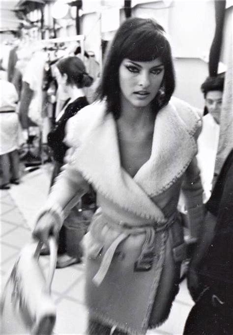 Linda Evangelista Backstage Atelier Versace Couture Runway Show 1994