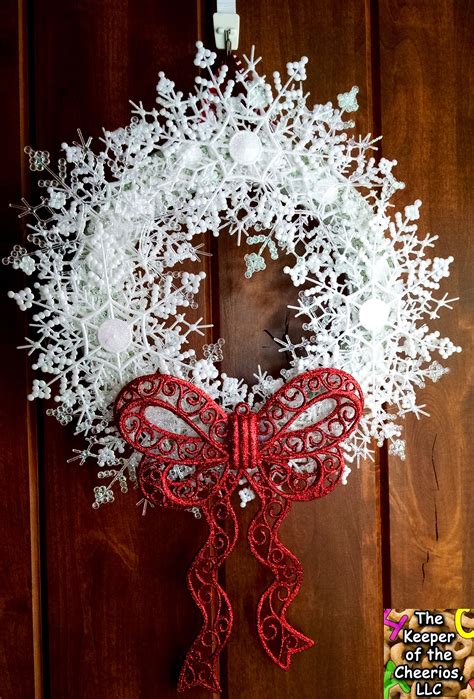 Snowflake Wreath The Keeper Of The Cheerios Christmas Wreaths Diy
