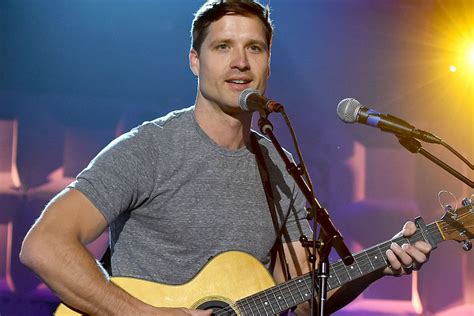 Walker Hayes Releases New Single You Broke Up With Me