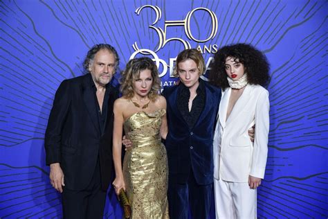 Photo Eva Ionesco Son Mari Simon Liberati Clara Benador Et Lukas