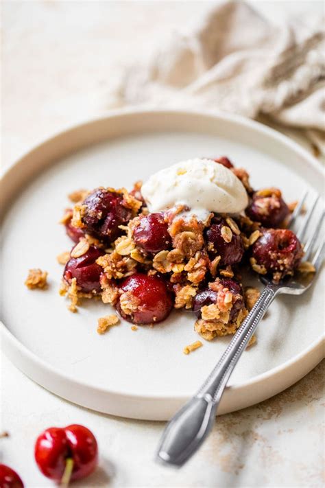 Best Cherry Crisp Easy And Made With Fresh Cherries