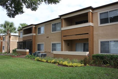 Oxford Square Condo In Casselberry Fl Overlooks Tennis Courts In A Complex With Community Pool