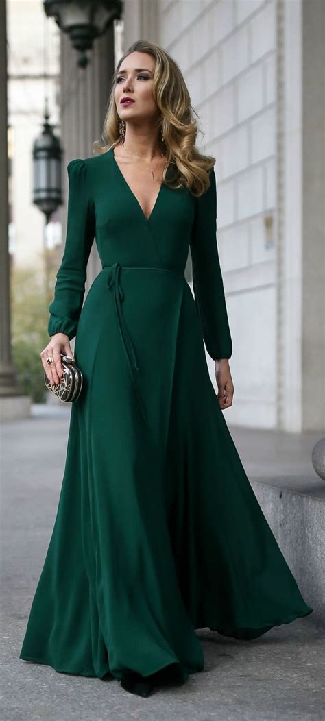 From wedding guest dresses to shoe and accessories, your entire wedding guest outfit can be found right here. How to Choose Fall Wedding Guest Dresses? | The Best ...