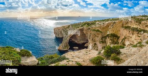 Blue Grotto Malta Natural Stone Arch And Sea Caves Phantastic Sea