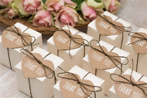 5 Elegant Wedding Favors Your Guests Will Love Wishes Planet