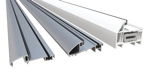 Our biggest seal yet at an impressive 2 high, the garadam creates a watertight seal and prevents leaves, dust. Cost Effective high performance composite doors for the Trade