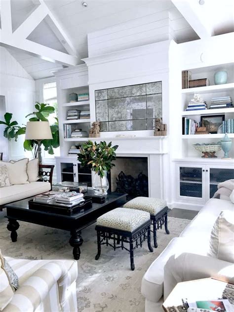 See more ideas about outdoor rooms, outdoor living, california room. Fresh Traditional Living Room in Southern California ...