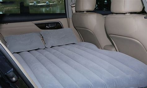 Best air mattress with an automatic pump. Trend Matters Car Air Mattress | Car mattress, Car air ...