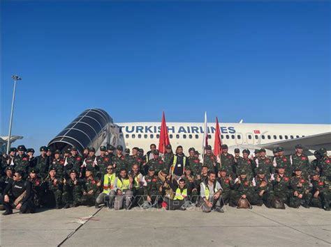 Vietnamese Military Rescue Team Returns Home From Turkey Vna Photos