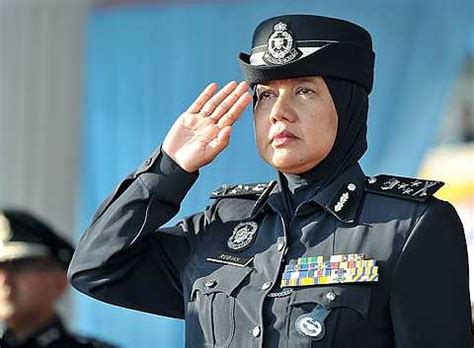 Ketua polis negara portal rasmi polis diraja malaysia. 10 Wanita 'Pertama' di Malaysia Yang Hebat Mencipta Nama ...