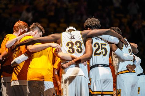 Wyoming Cowboy Basketball