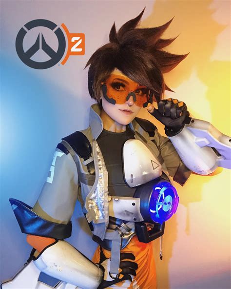 Overwatch Tracer Cosplay Via R Overwatch Ow Highlights