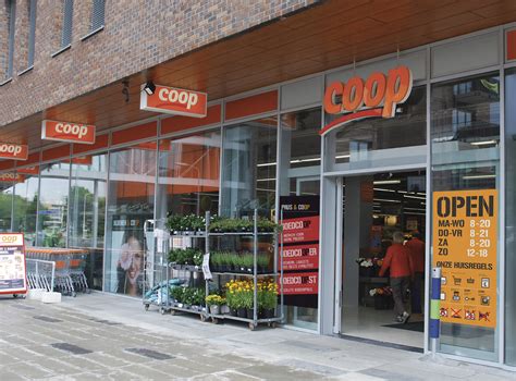 Delicious food #itswhatwedo • social policy: 'Coop moet PostNL punten sluiten' - Emerce