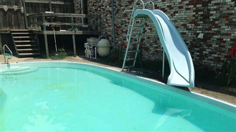 Married Woman Skinny Dips In Neighbors Pool While Her Husband Robs His House Aua