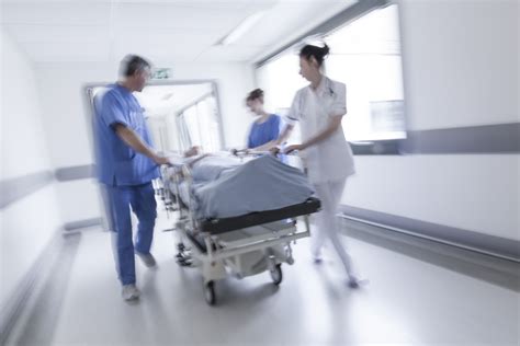 4 Reasons To Choose Emergency Medicine