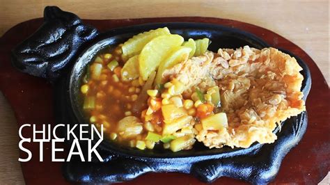 Masukkan sedikit garam, wortel dan tuang 1 liter air. Resep Paling Mudah Steak Ayam Crispy Saus Asam Manis ...
