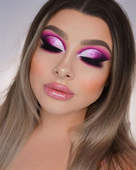 Amazing Gorgeous Makeup Inspired Look That Insane Absolutely