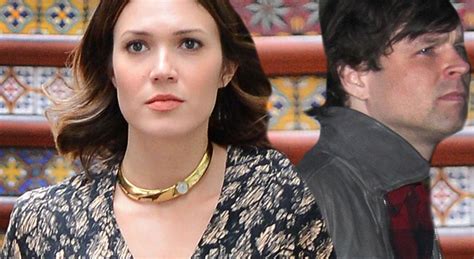update mandy moore and ryan adams call divorce respectful amicable as rocker performs on day