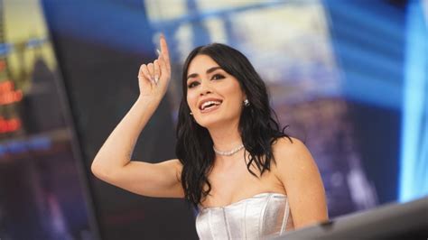 la carrera de lali espósito la actriz y cantante argentina que comenzó en telenovelas