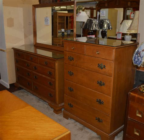 A wide variety of maple bedroom furniture options are available to you, such as home furniture. Solid Maple Ethan Allen Bedroom Furniture | Maple ...