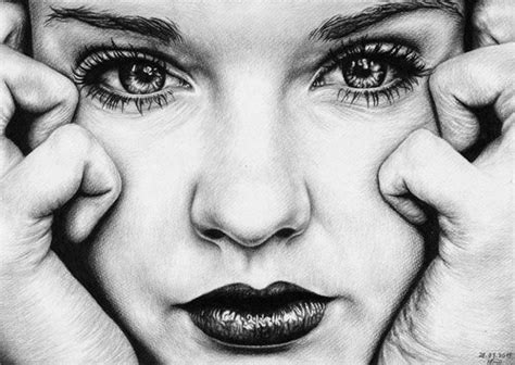 By drawing we can release our ability to practice creativity. Realistic face 😱😱 | We Heart It | girl and drawing