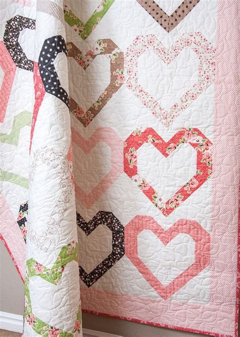 Gigis Thimble 15 Lovely Heart Quilt Patterns Friday Favorites