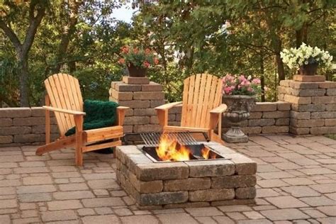 Weitere ideen zu grillplatz im garten, garten, feuerkorb. Offene Feuerstelle im Garten - spüren Sie die Wärme und ...