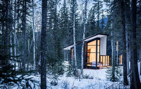 Photo 6 Of 12 In 12 Stunning Glass Cabins You Can Rent Right Now For A Dream Getaway Dwell