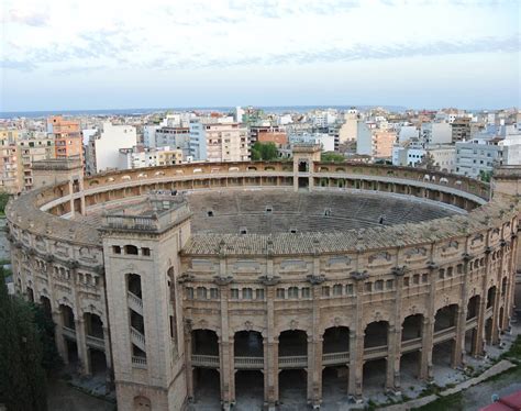 Mallorca besitzt eine vielzahl von sehenwürdigkeiten oder sehenswerter orte. Städtereise Palma de Mallorca - Sehenswürdigkeiten Palma ...